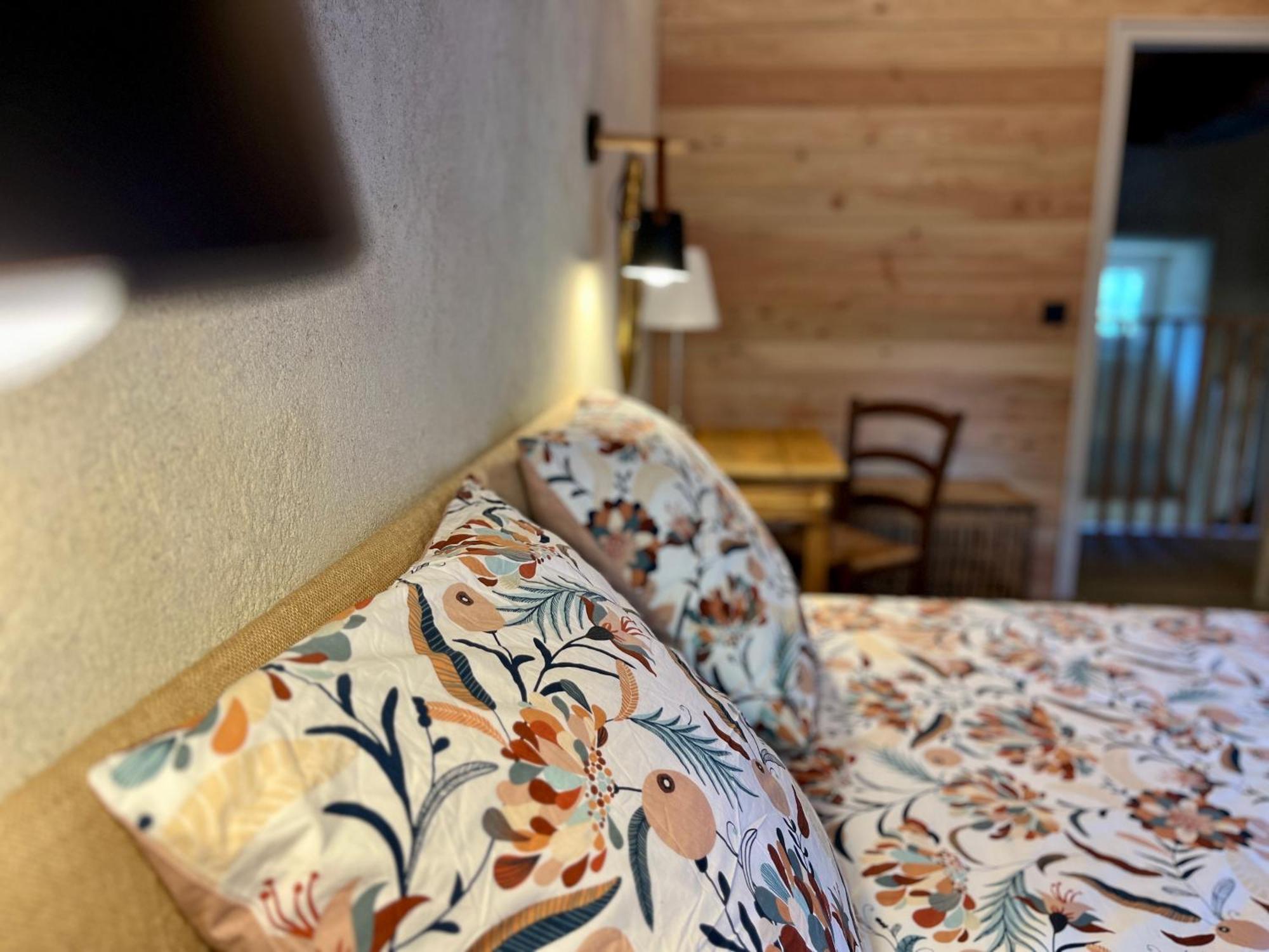 Parenthese En Foret - Lodge Baliveau Le Bez  Extérieur photo